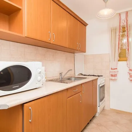 Kaman Pince Apartment Alsopahok Exterior photo